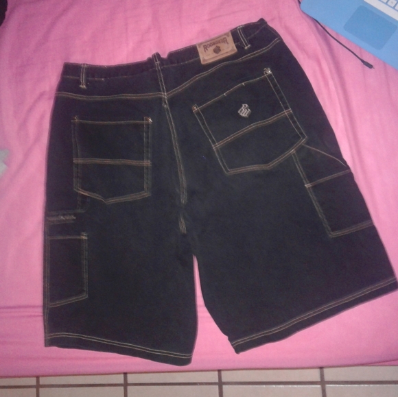 Rocawear Mens Shorts - Picture 4 of 5